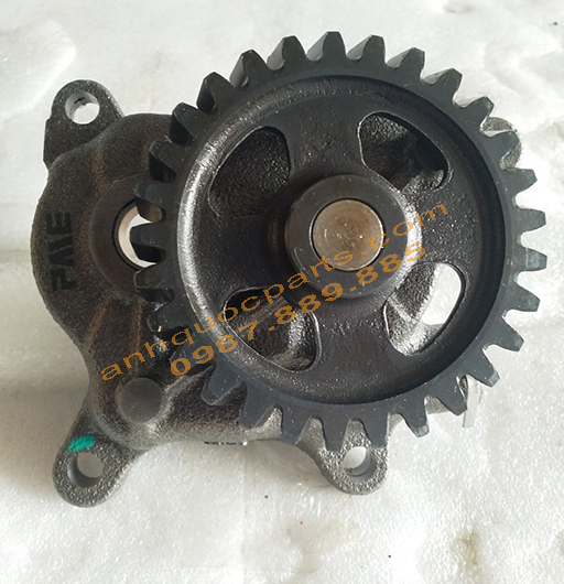 Bơm dầu 6HK1 8-94395564-0