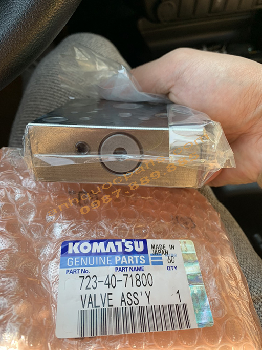 Van trích áp PC400-8 Komatsu 723-40-71800